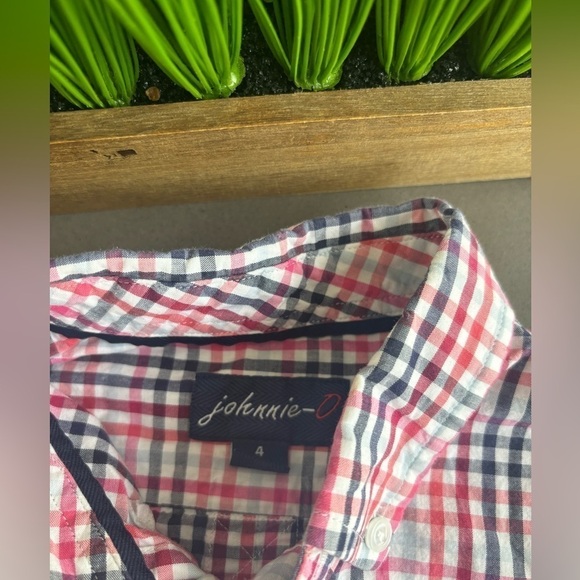 Johnnie- O Boys Plaid Button Down Size 4 - Picture 3 of 6